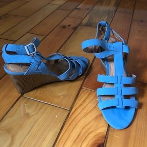 Women’s size 9 wedges sandals